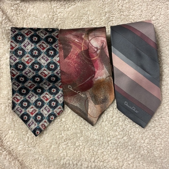 Oscar de la Renta Tie Bundle Silk and Polyester paisley Striped Abstract design - Picture 1 of 16
